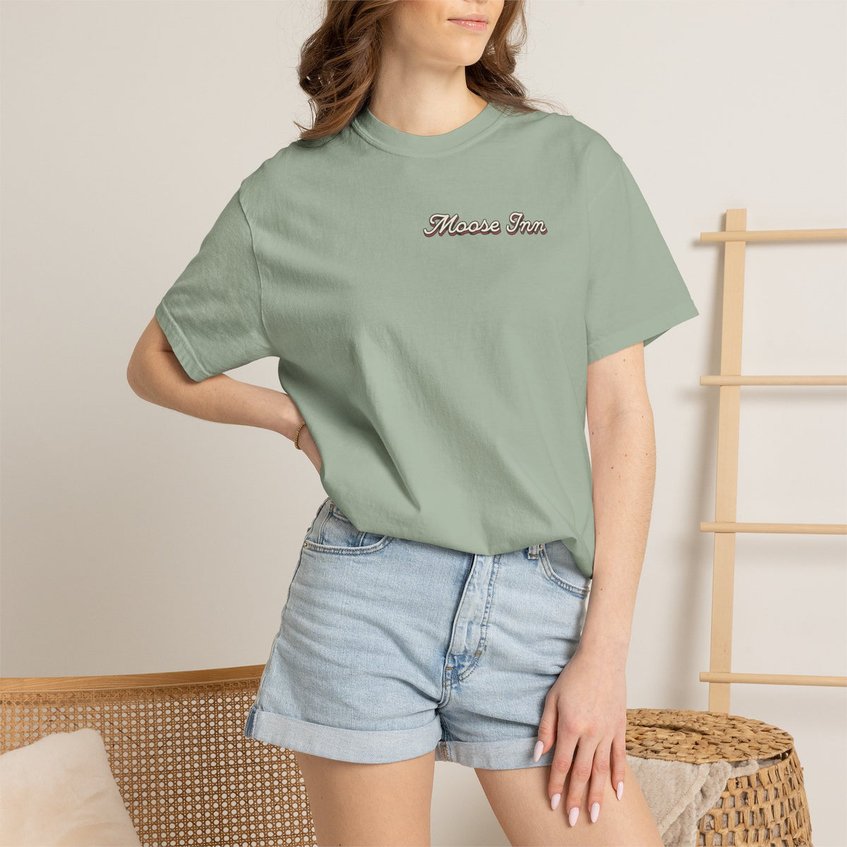 Moose Inn Welcome T-Shirt — Retro Dachshund Cabin Tee