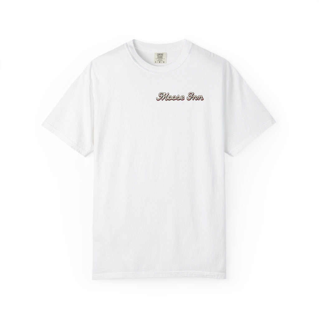 Moose Inn Welcome T-Shirt — Retro Dachshund Cabin Tee